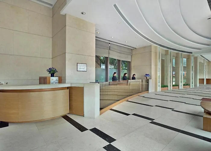 Rambler Oasis Hotel