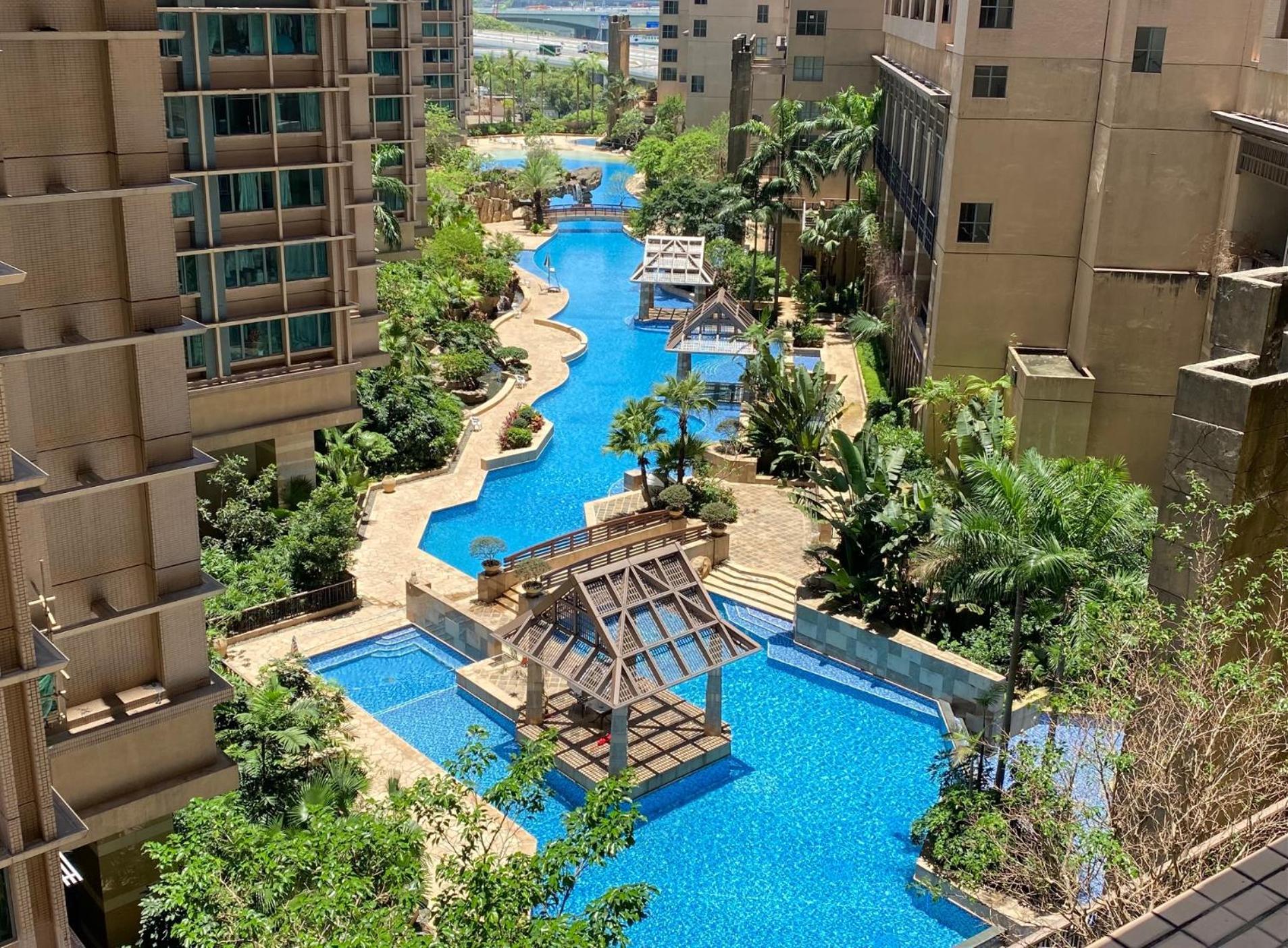 Rambler Oasis Гонконг